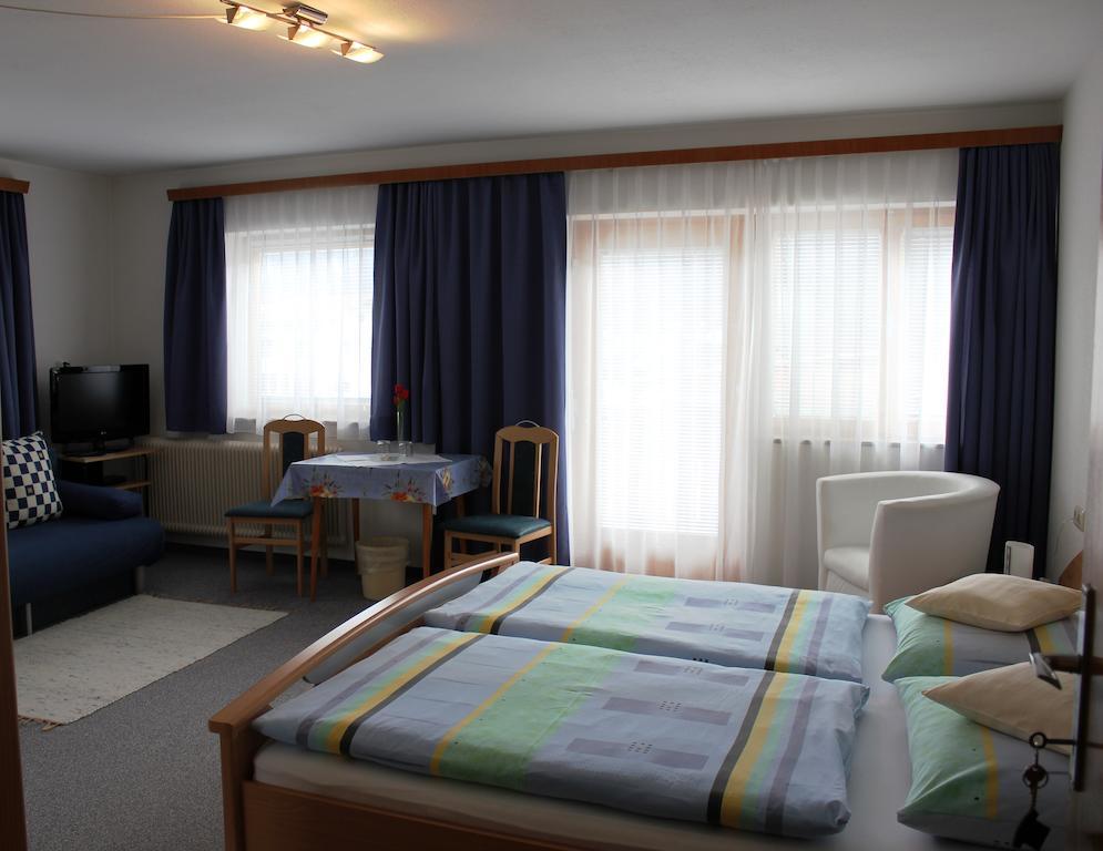 Pension Leitner Höfen Kamer foto