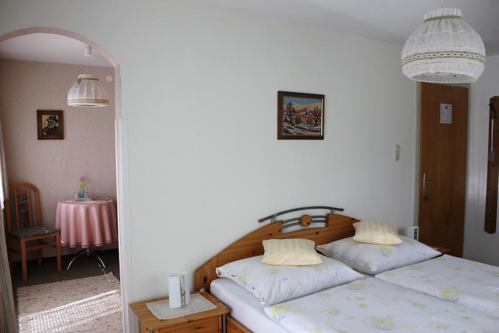 Pension Leitner Höfen Kamer foto