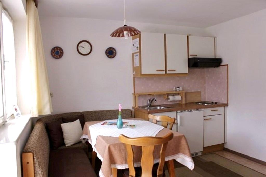 Pension Leitner Höfen Kamer foto